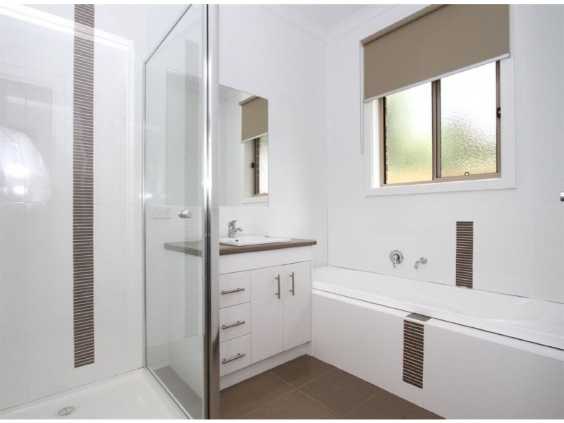 4/63 Mountain View Road, Montmorency VIC 3094