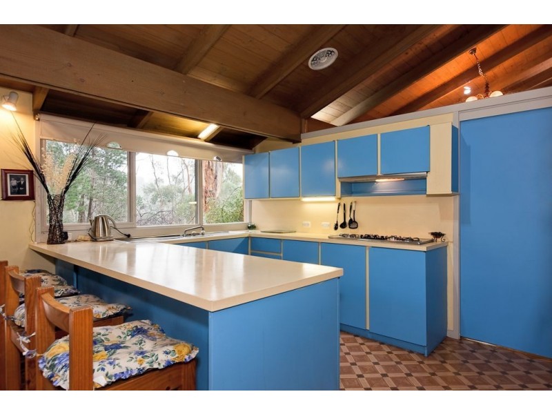 17 Adecroft Court, Eltham VIC 3095