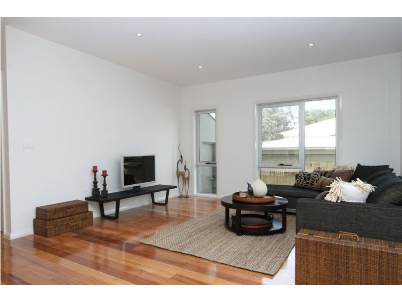 1C Ayr Court, Briar Hill VIC 3088