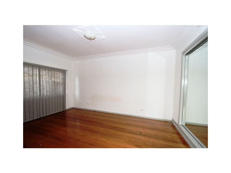 2/18 Tramoo Street, Lalor VIC 3075