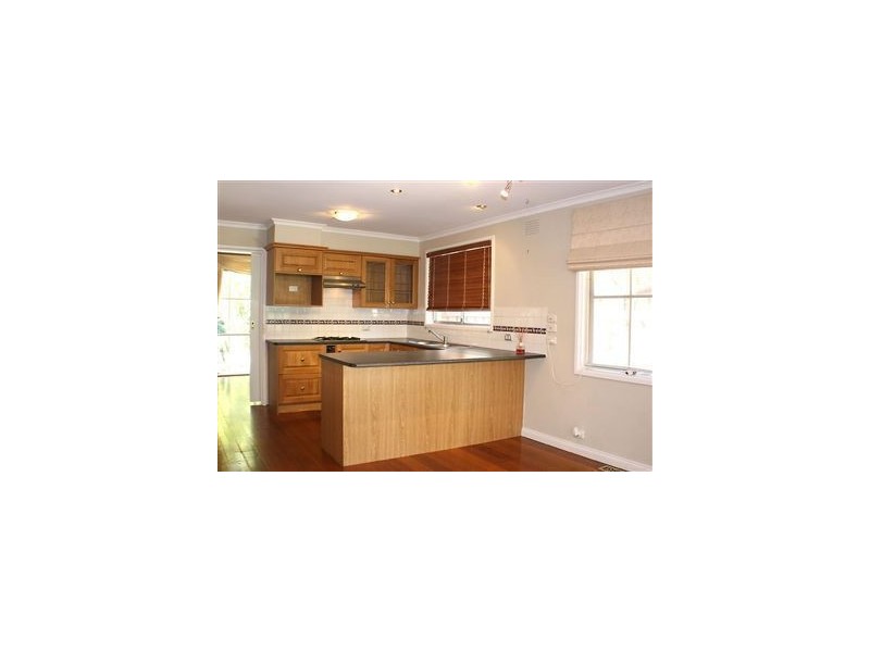 3 Mulgowrie Crt, Greensborough VIC 3088