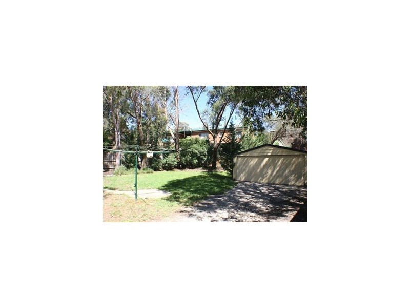 3 Mulgowrie Crt, Greensborough VIC 3088