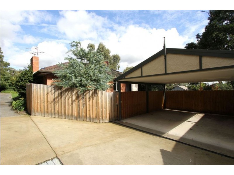 1/25 Lilian Parade, Eltham VIC 3095