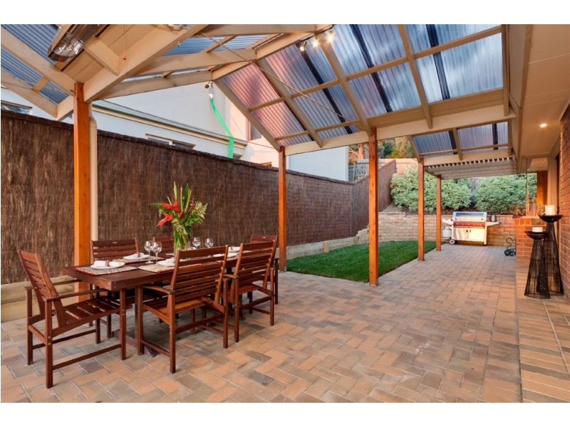 15 Christine Avenue, Eltham VIC 3095