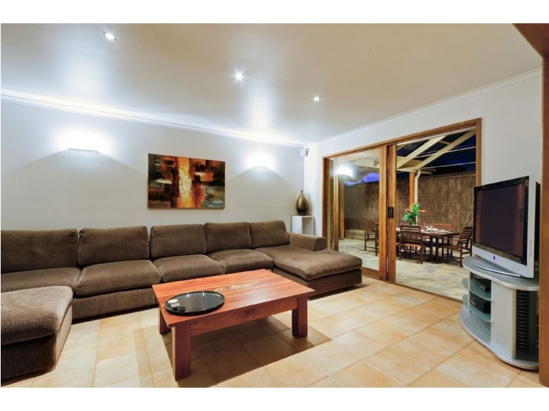 15 Christine Avenue, Eltham VIC 3095