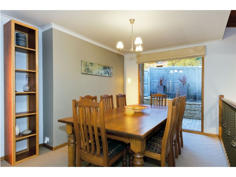 15 Christine Avenue, Eltham VIC 3095