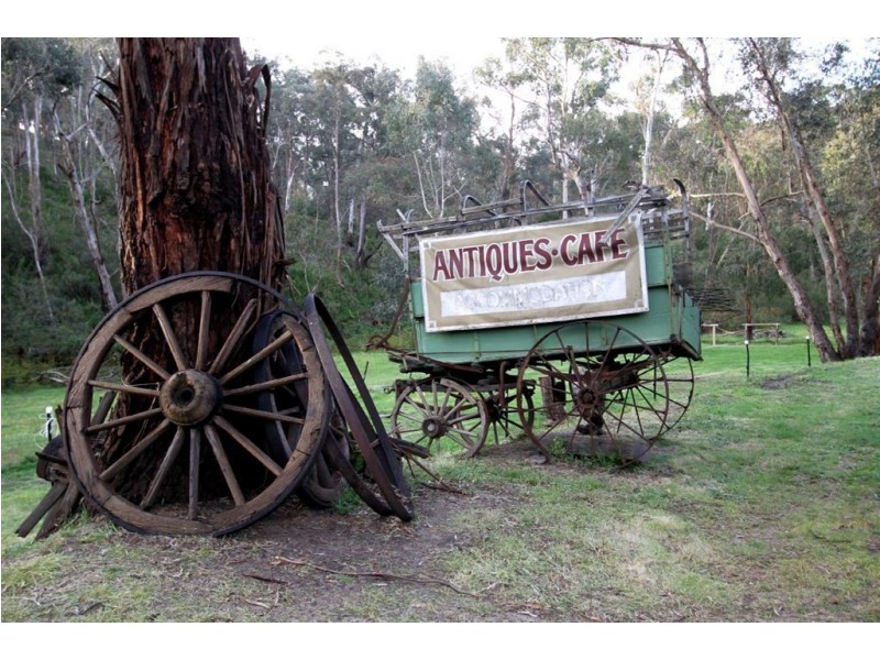 765 Eltham Yarra Glen Road, Kangaroo Ground VIC 3097