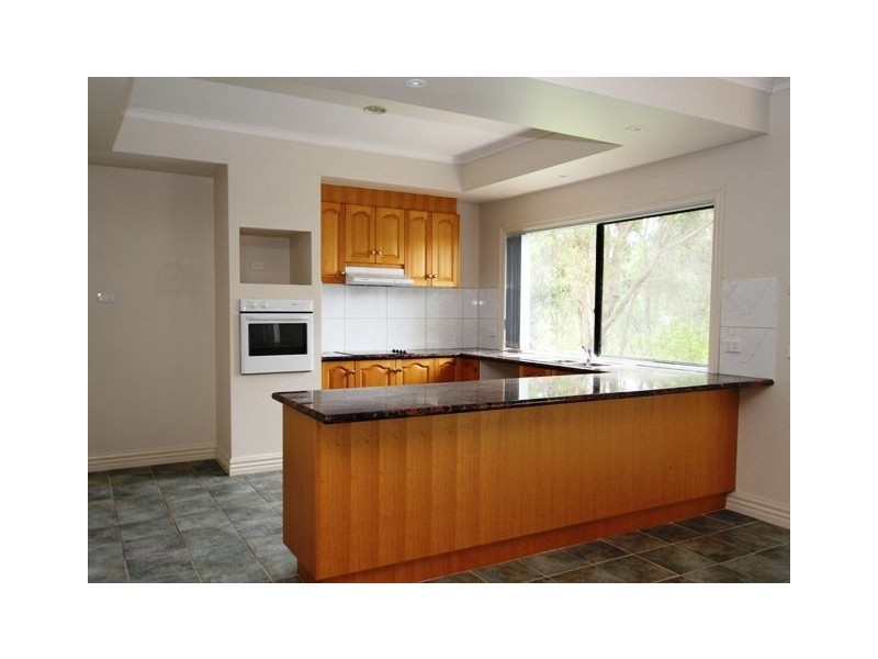 35 Shorts Road, Research VIC 3095