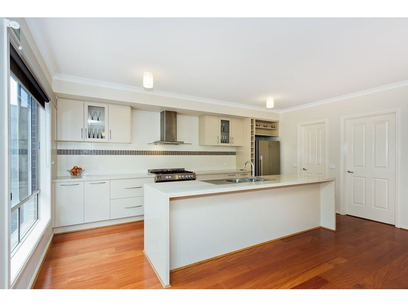 26 Sugar Gum Bvd, Greensborough VIC 3088