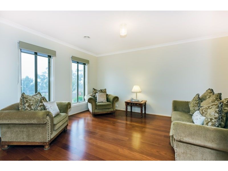 26 Sugar Gum Bvd, Greensborough VIC 3088