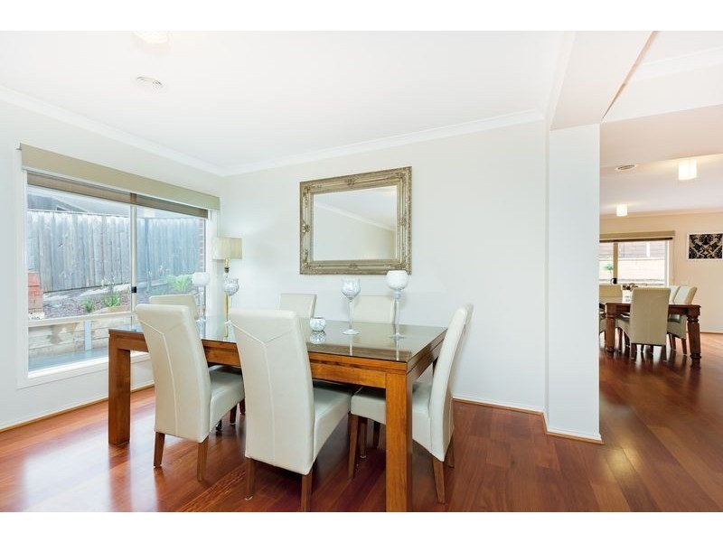 26 Sugar Gum Bvd, Greensborough VIC 3088