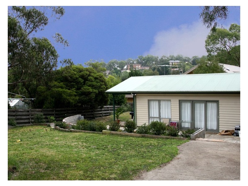 2/91 Park Road, Eltham VIC 3095