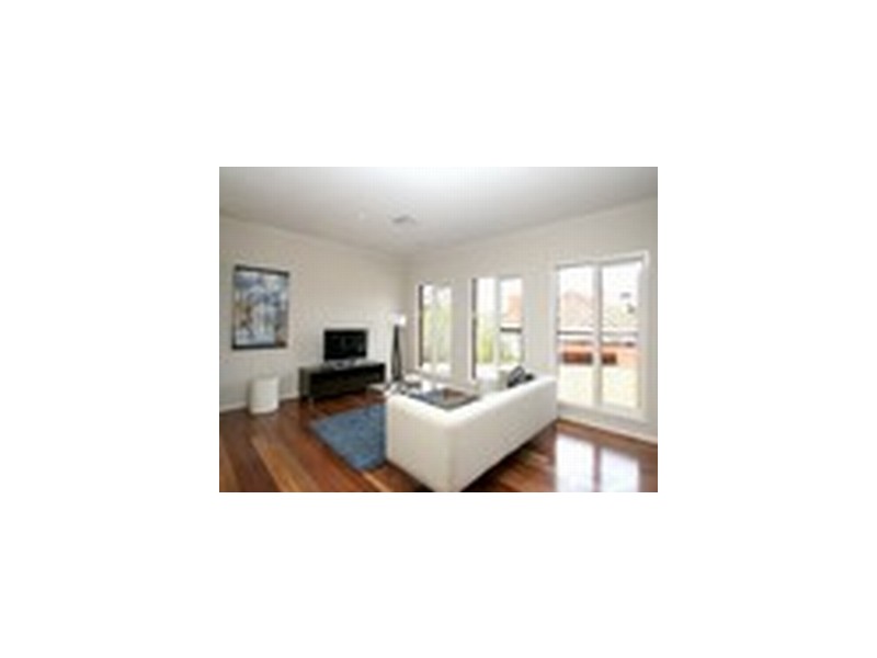 2/151 Ellesmere Pde, Rosanna VIC 3084