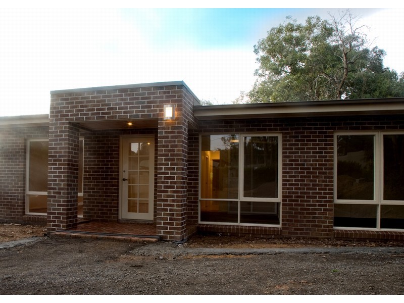 7 Nicholson Close, Research VIC 3095