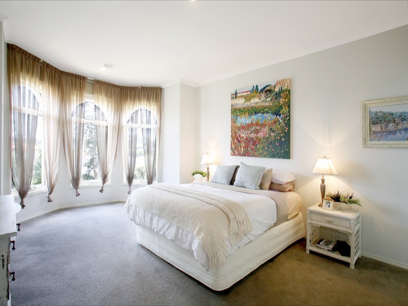 6 Honeyeater Close, Diamond Creek VIC 3089