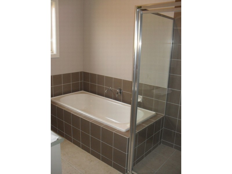 4 DeCameron Way, Mernda VIC 3754