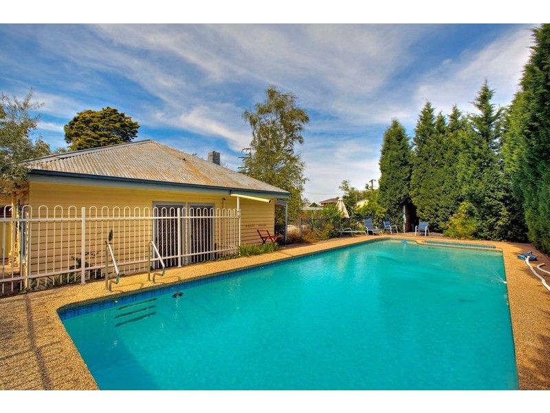 16 Holohan Place, Dandenong North VIC 3175