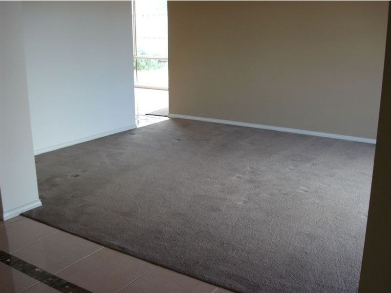 44 Golden Grove Drive, Narre Warren South VIC 3805