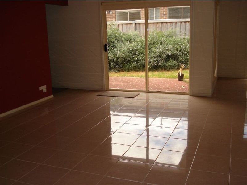 44 Golden Grove Drive, Narre Warren South VIC 3805