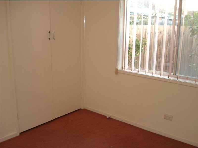 2/13 Olive Street, Dandenong VIC 3175