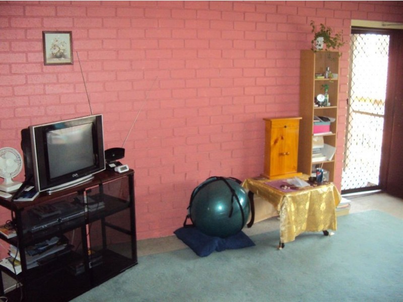 8/58 Potter Street, Dandenong VIC 3175