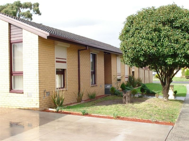 17 Cormorant Close, Endeavour Hills VIC 3802