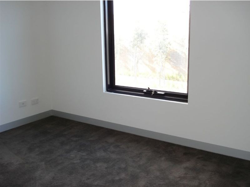 13/28 Burton Avenue, Clayton VIC 3168