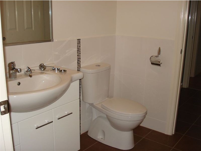 4/1206 Heatherton Road, Noble Park VIC 3174