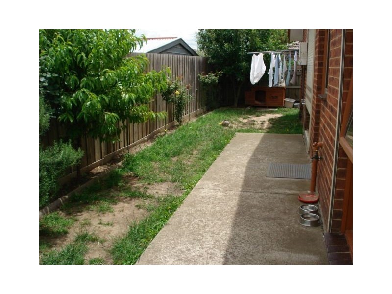 3/4 New Street, Dandenong VIC 3175