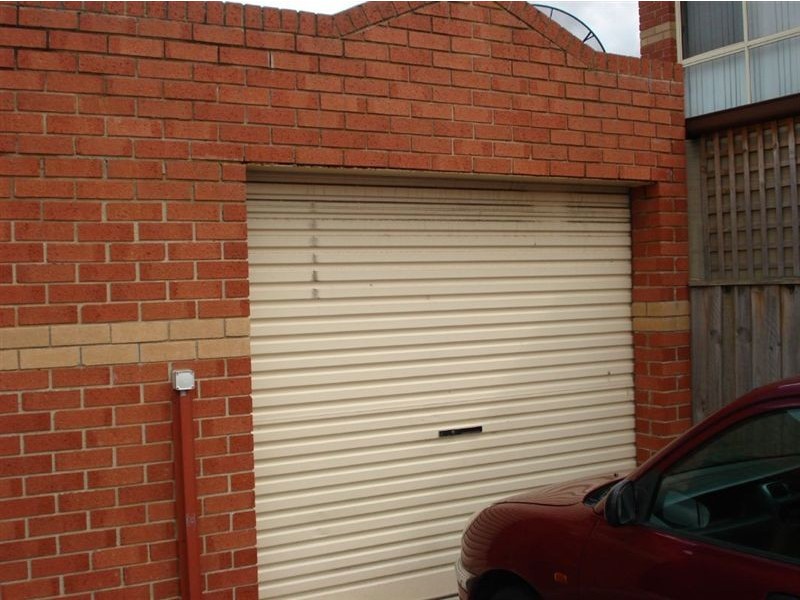 2/69 Hemmings Street, Dandenong VIC 3175