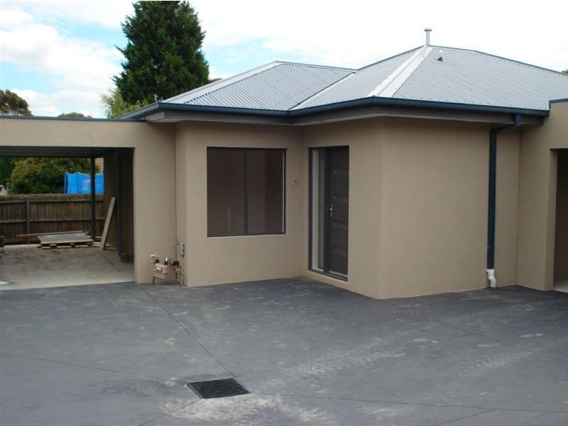 3/12 Olive Road, Eumemmerring VIC 3177