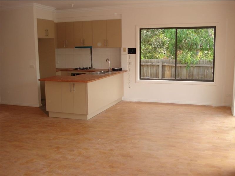 3/12 Olive Road, Eumemmerring VIC 3177