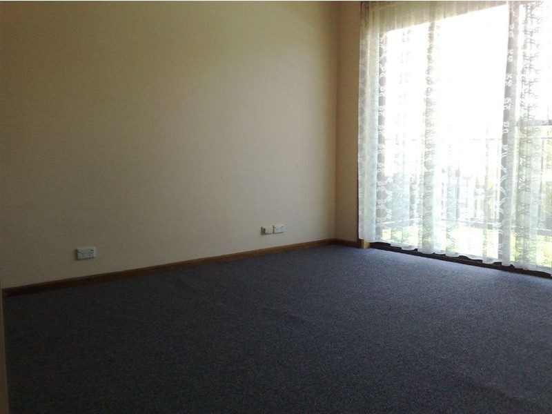 2/14 Stud Road, Dandenong VIC 3175