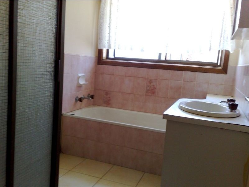 3/14 Stud Road, Dandenong VIC 3175