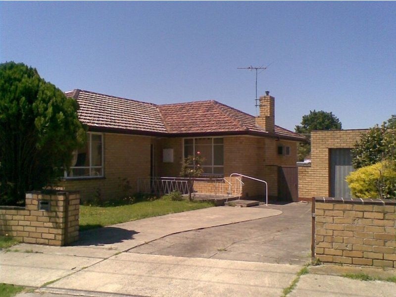 2 Percy Street, Noble Park VIC 3174