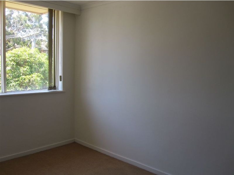 12/9-11 Weller Street, Dandenong VIC 3175