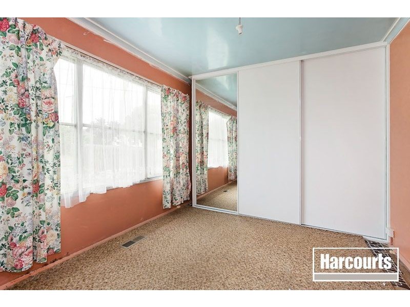 1/1 Rain Court, Doveton VIC 3177