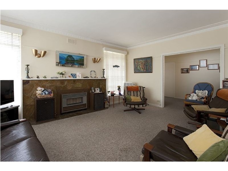 13 Carroll Avenue, Dandenong VIC 3175