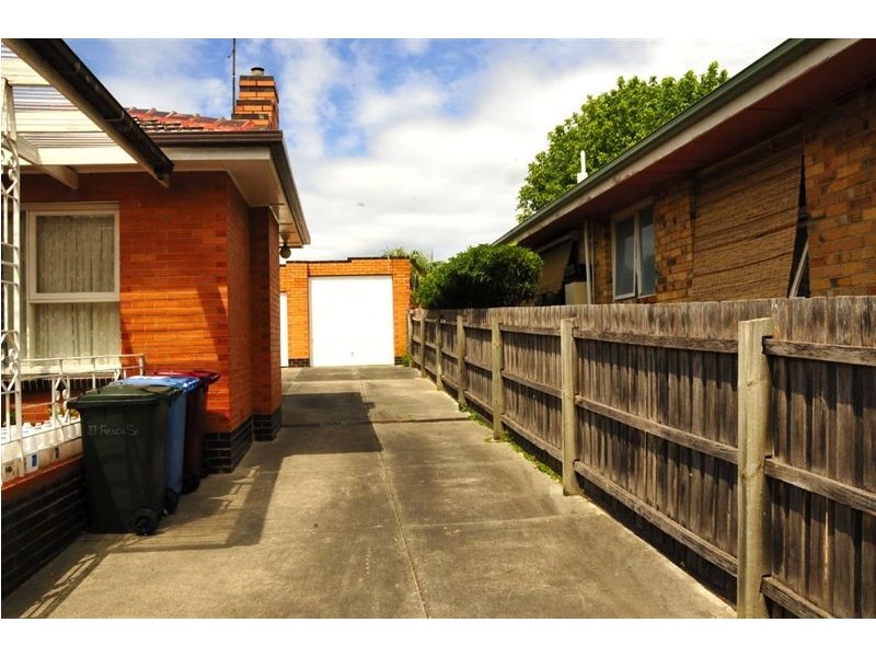 20 Grace Avenue, Dandenong VIC 3175