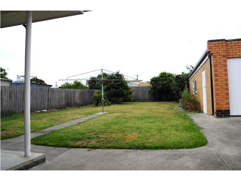 20 Grace Avenue, Dandenong VIC 3175