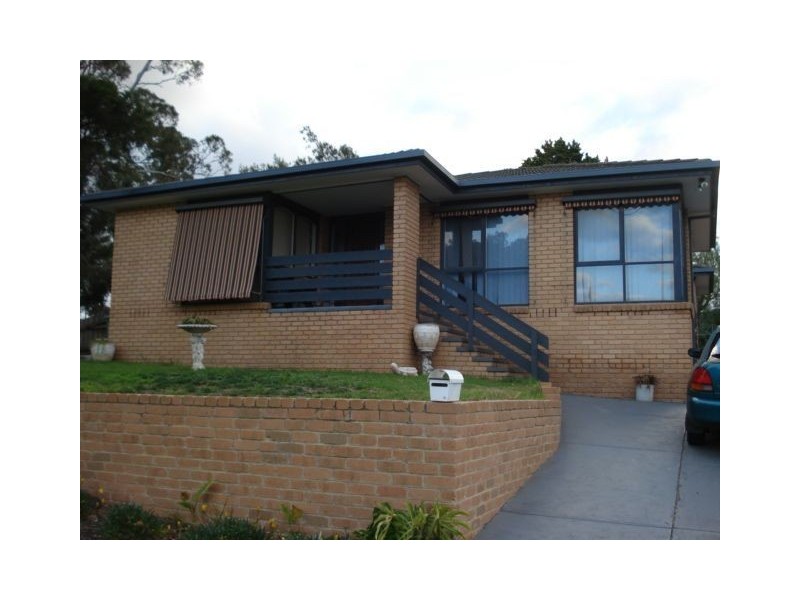1 Arcadia Avenue, Hallam VIC 3803