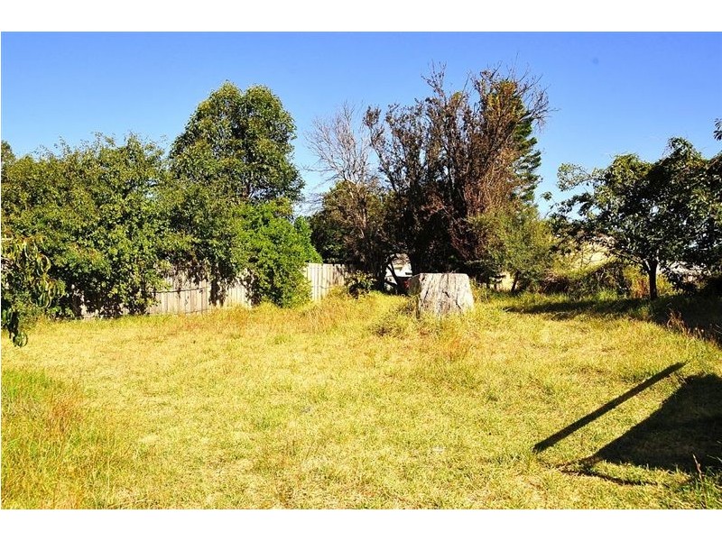 24 Grace Avenue, Dandenong VIC 3175