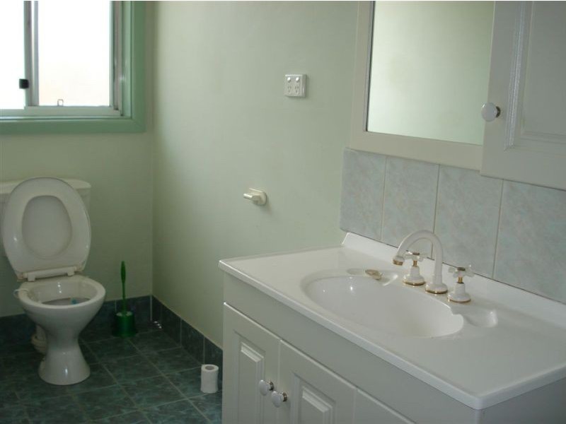 24 Grace Avenue, Dandenong VIC 3175