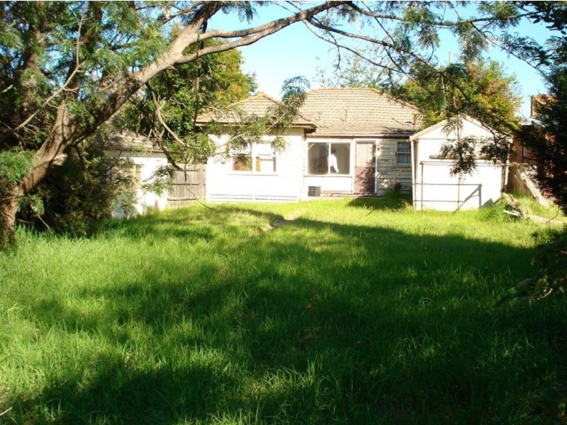 98 Kanooka Grove, Clayton VIC 3168
