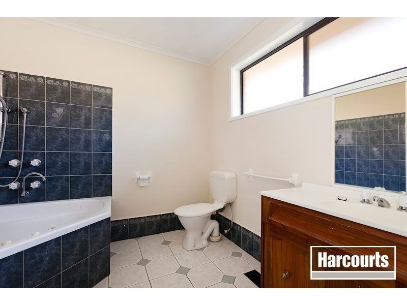 18 Rouse Street, Cranbourne VIC 3977