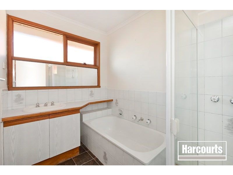 18 Rouse Street, Cranbourne VIC 3977