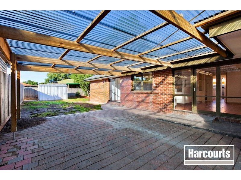 18 Rouse Street, Cranbourne VIC 3977