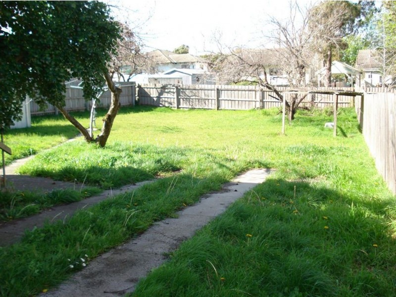 34 Hawthorn Road, Doveton VIC 3177