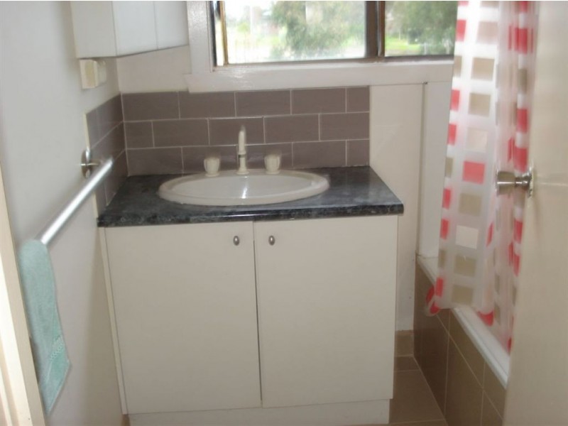 38 Jesson Crescent, Dandenong VIC 3175