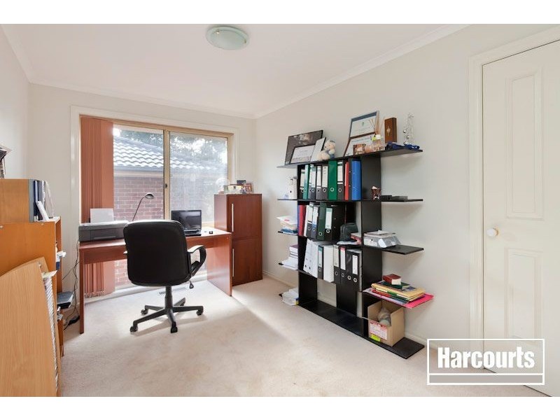 22 ILLOWRA WALK, Blackburn South VIC 3130